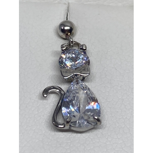 633 - A PAIR OF MARKED SILVER AND CLEAR STONE CAT EARRINGS IN A PRESENTATION BOX