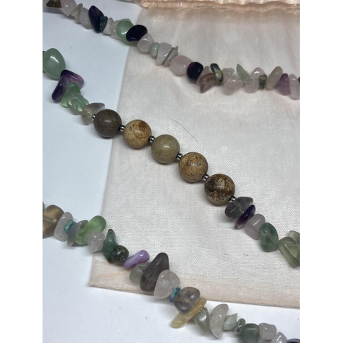 642 - A CRIACOES ARTESANAIS HANDMADE NATURAL STONE NECKLACE