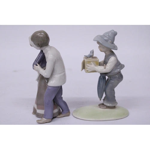 832 - TWO LLADRO STYLE PORCELAIN FIGURES