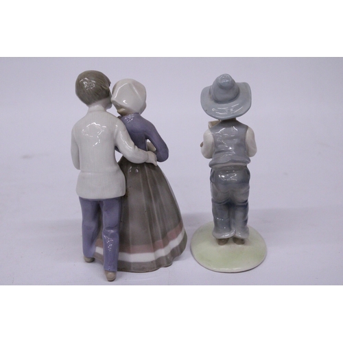 832 - TWO LLADRO STYLE PORCELAIN FIGURES