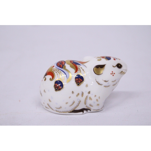 851 - A ROYAL CROWN DERBY FIGURE OF A BANK VOLE (FIRSTS)