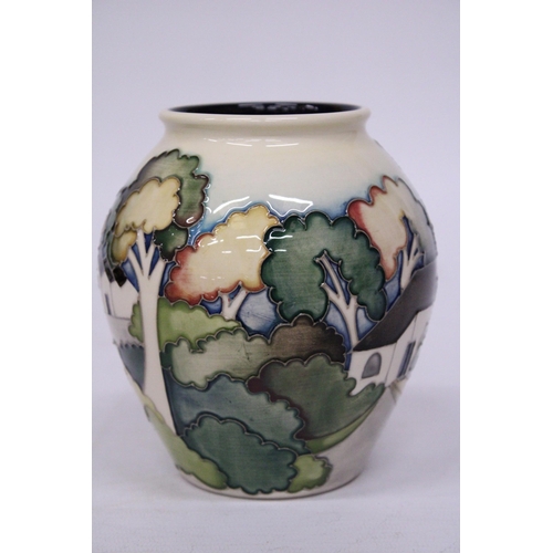 860 - A MOORCROFT 5 INCH LEGACY VASE BY KERRY GOODWIN - LIMITED EDITION 15/25