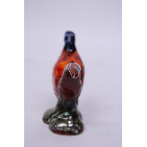 874 - AN ANITA HARRIS SMALL PHEASANT SIGNED IN GOLD