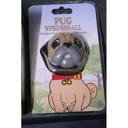 1033 - A MIXED LOT TO INCLUDE A PUG STRESSBALL AND RICK AND MORTY SPLAT BALL TARGET - BOTH NEW IN BOXES PLU... 