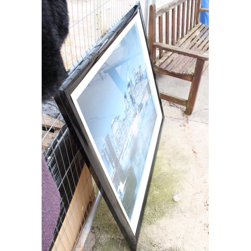 1834 - A LARGE FRAMED PRINT OF THE MANHATTAN SKYLINE