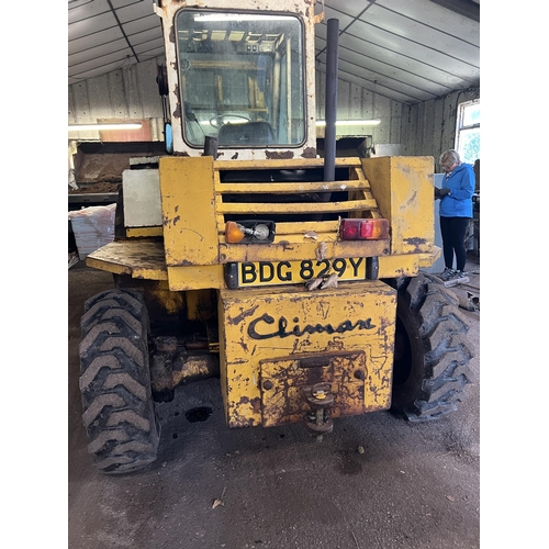 260 - COVENTRY CLIMAX ROUGH TERRAIN FORKLIFT. BUCKET FORKS & DOORS BDG 829Y +VAT