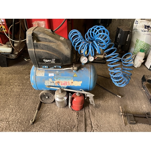 267 - AIR MASTER TIGER COMPRESSOR + VAT