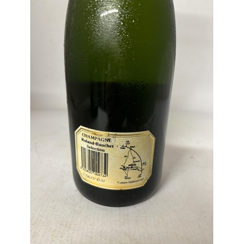 432 - A BOTTLE OF ROLAND BAUCHET SELECTION BRUT CHAMPAGNE