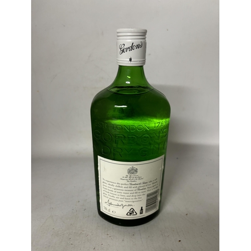 439 - A BOTTLE OF GORDON'S SPECIAL DRY LONDON GIN