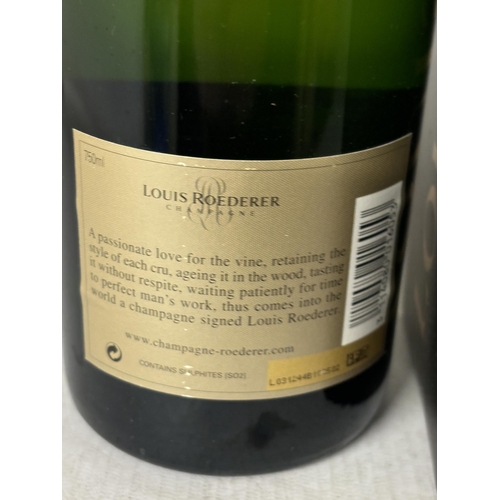 338 - A BOXED BOTTLE OF LOUIS ROEDERER CHAMPAGNE