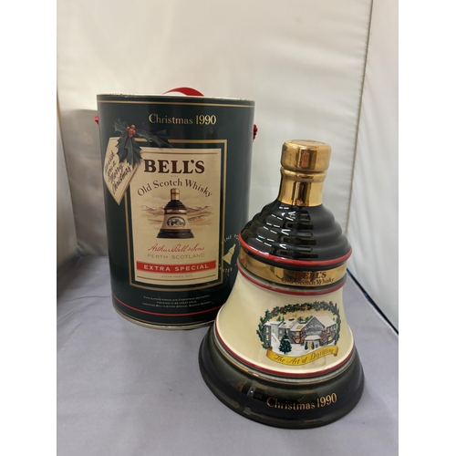 351 - A BOXED AND SEALED BELL'S OLD SCOTCH WHISKY EXTRA SPECIAL CHRISTMAS 1990 IN A WADE PORCELAIN CHRISTM... 