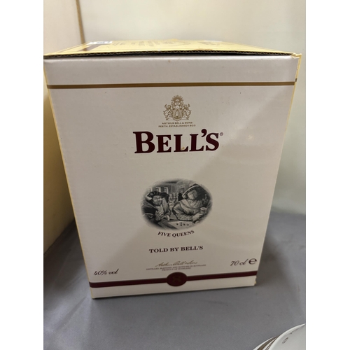 356 - A BOXED AND SEALED BELL'S BLENDED SCOTCH WHISKY BEING A LIMITED EDITION FOR CHRISTMAS 2007 IN A PORC... 