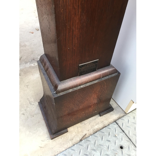 2614 - AN EARLY 20TH CENTURY OAK GRANDMOTHER CLOCK WITH ANVIL MOVEMENT