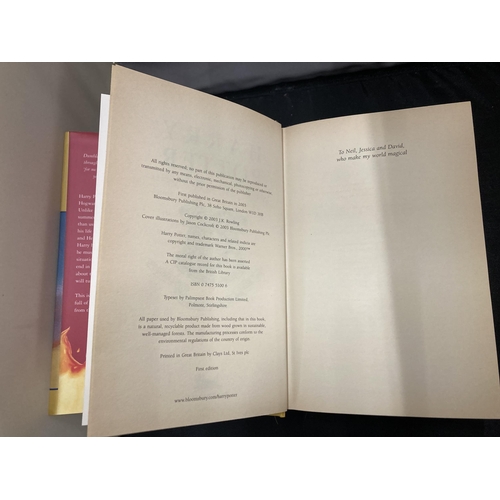 18 - A FIRST EDITION HARRY POTTER AND THE ORDER OF THE PHOENIX HARD BACK BOOK WITH DUST COVER IN GOOD CON... 