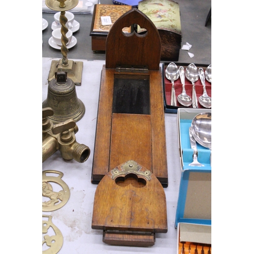 230 - A VINTAGE GOTHIC STYLE, MAHOGANY BOOK SLIDE WITH BRASS DETAIL