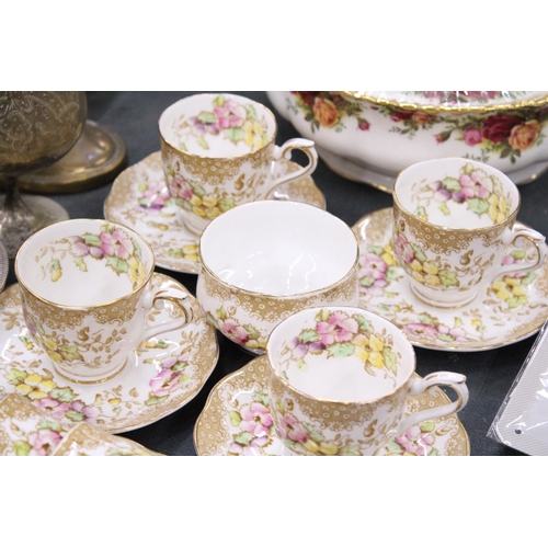 299 - FIVE ROYAL ALBERT 'LOVELACE' CUPS AND SAUCERS, A SUGAR BOWL AND EXTRA CUP, PLUS TWO ROYAL ALBERT 'OL... 