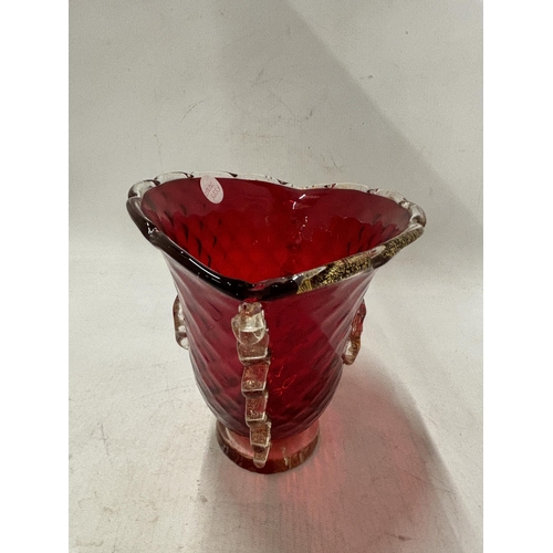 73 - A CIRCA 1950'S BAROVIER TOSO VINTAGE MURANO RUBY ART GLASS VASE