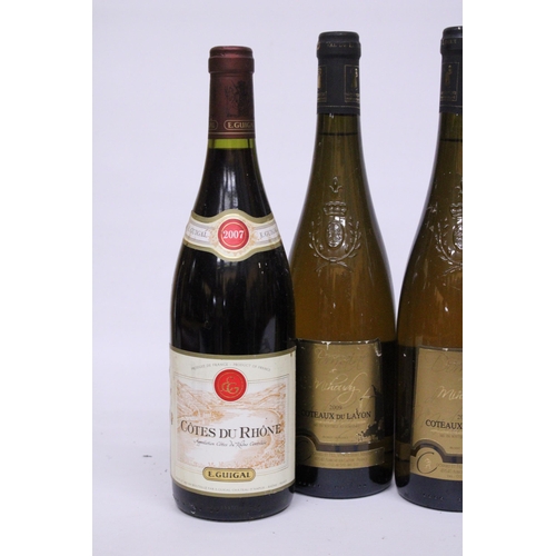 449 - NINE VARIOUS BOTTLES OF VINTAGE WINE TO INCLUDE A 2006 COTEAUX DU LAYON, FOUR BOTTLES OF 2009 COTEAU... 