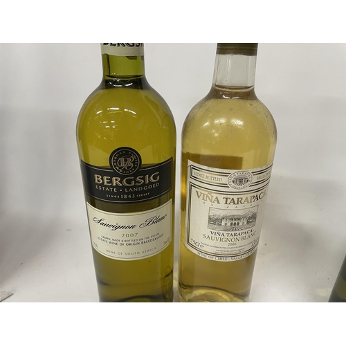 475 - SIX BOTTLES OF WHITE WINE TO INCLUDE MARSANNE NEW SOUTH WALES 2005, BERGSIG ESTATE 2007, WYNDHAM EST... 