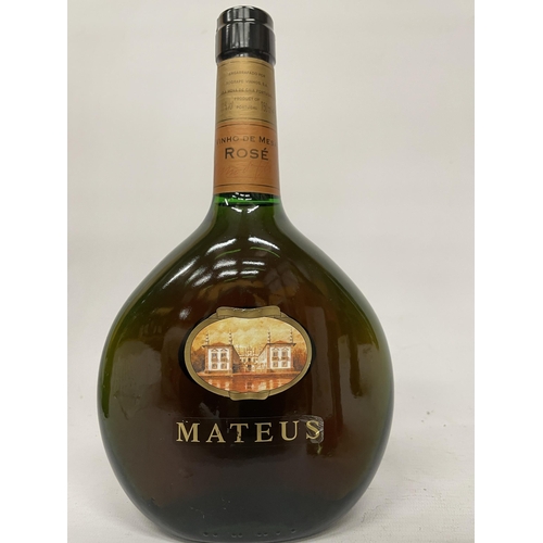 500 - A MIXED LOT TO INCLUDE A 750ML BOTTLE OF MATEUS ROSE, 25CL BOTTLE OF GRAND SUD WHITE WINE, JEAN BON ... 