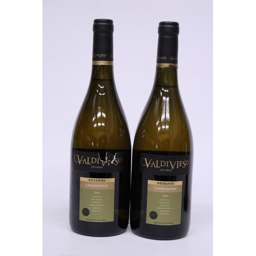 531 - FOUR BOTTLES OF WHITE WINE TO INCLUDE TWO BOTTLES OF VALDIVIESO OF CHILE RESERVE CHARDONNAY 2004, CH... 