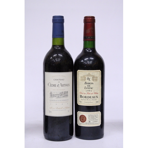 534 - SIX BOTTLES OF RED WINE TO INCLUDE FAIRVIEW 1999, NEDERBURG 2010, KWV ROODEBERG 2000, BARON DE LESTA... 