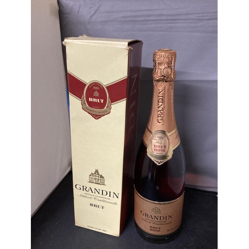 581 - A BOXED BOTTLE OF GRANDIN BRUT ROSE