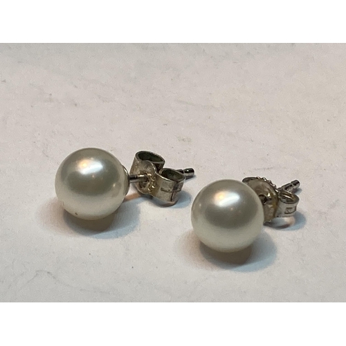 698 - A PAIR OF MIKIMOTO MARKED SILVER AND PEARL EARRINGS IN A PRESENTATION CASE WITH OUTER BOX