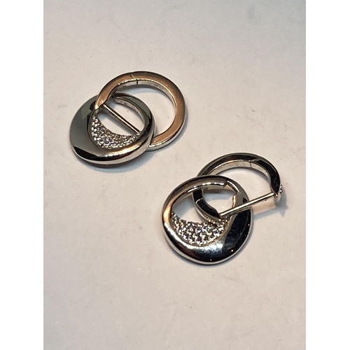 700 - A PAIR OF MARKED SILVER EARRINGS WITH CUBIC ZIRCONIAS IN A PRESENTATION BOX