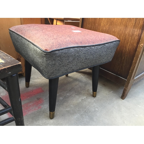 2622 - A 1960'S STOOL ON BLACK TAPERING LEGS