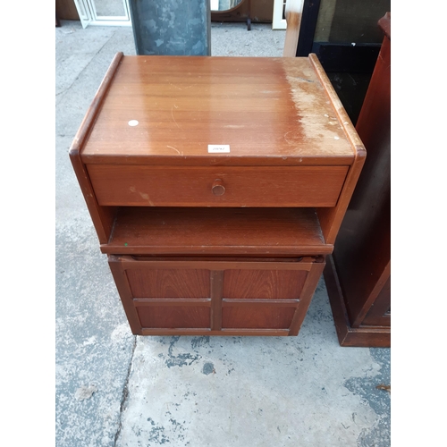 2892 - A RETRO TEAK NATHAN BEDSIDE CABINET