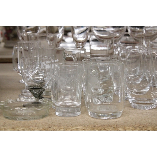 1284 - A QUANTITY OF GLASSWARE TO INCLUDE WINE GLASSES, JUGS ETC.