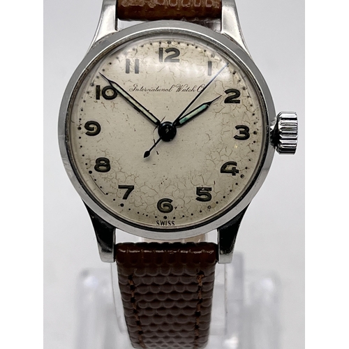 541 - A WWII ERA IWC MILITARY PILOTS WRISTWATCH INTERNATIONAL WATCH COMPANY SEEN WORKING BUT NO WARRANTY