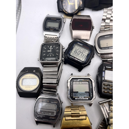 550 - TWENTY FIVE VINTAGE 1970'S MEN'S LED AND LCD WRISTWATCHES TO INCLUDING SOME RARE EXAMPLES OF SEIKO, ... 