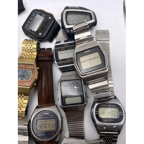 550 - TWENTY FIVE VINTAGE 1970'S MEN'S LED AND LCD WRISTWATCHES TO INCLUDING SOME RARE EXAMPLES OF SEIKO, ... 