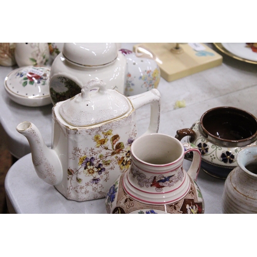 945 - A QUANTITY OF VINTAGE CERAMICS TO INCLUDE A TEAPOT, JUG, BOWLS, A MASONS SILVER JUBILEE LIDDED POT, ... 