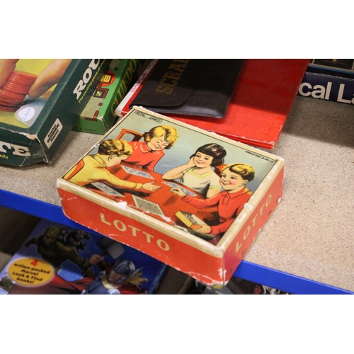 966 - A QUANTITY OF VINTAGE BOARD GAMES TO INCLUDE ELECTRICAL LAB 1, WADDINGTON'S TABLE SOCCER, CLUEDO, RO... 