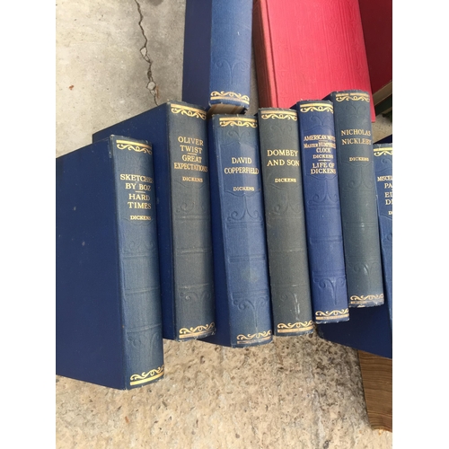 1806 - AN ASSORTMENT OF VINTAGE HARDBACK BOOKS