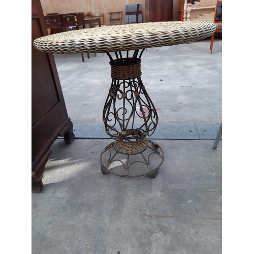 2873 - A WICKER AND METALWARE CONSERVATORY TABLE, 30