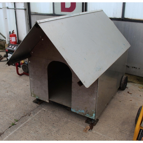 1158 - DOG KENNEL  NO VAT