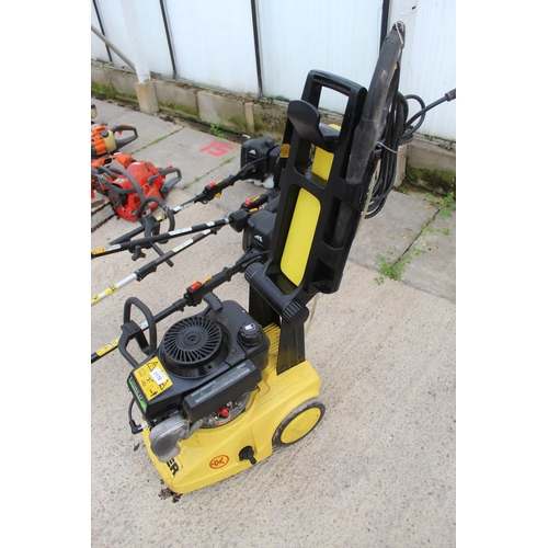 1176 - KARCHER PETROL JETWASH K3300GS  NO VAT