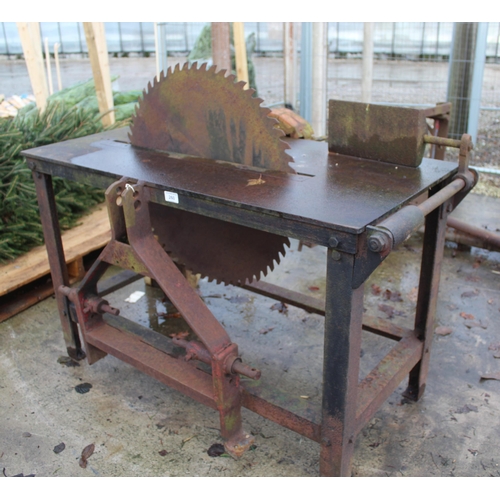 260 - PTO SAW BENCH  NO VAT