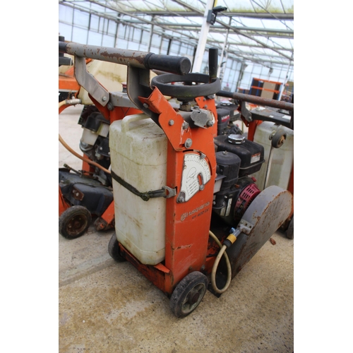 4 - HUSQVARNA FLOOR SAW FS400  NO VAT