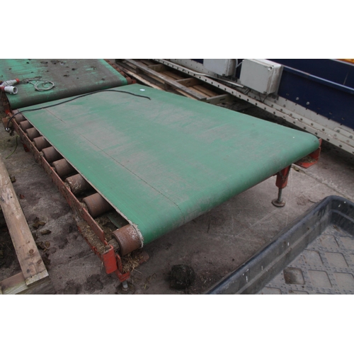 246 - A GREEN BELT AND ROLLER PALLET CONVEYOR WITH THREE PHASE DRUM MOTOR IN WORKING ORDER+VAT