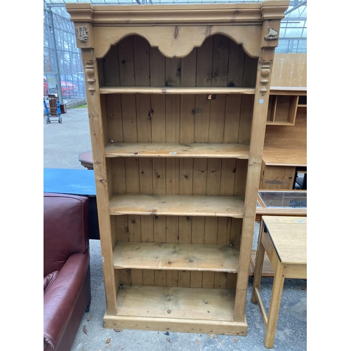 2575 - A PINE FIVE TIER OPEN BOOKCASE WITH APPLIED SHIP DECORATION, 37