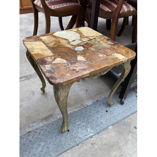 2592 - A LAMP TABLE WITH NATURAL STONE MOSAIC TOP ON BRASS BASE, 18