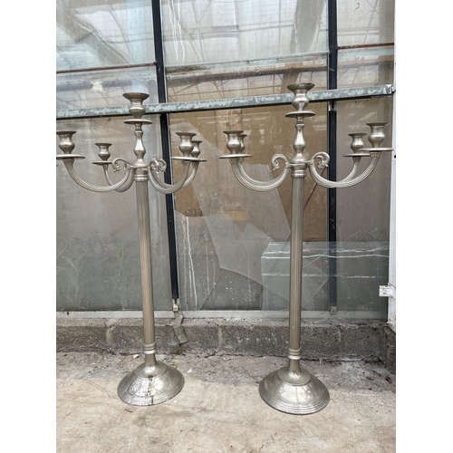 1509 - A PAIR OF DECORATIVE FIVE BRANCH CANDELABRAS