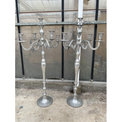 1515 - A PAIR OF DECORATIVE FIVE BRANCH CANDELABRAS