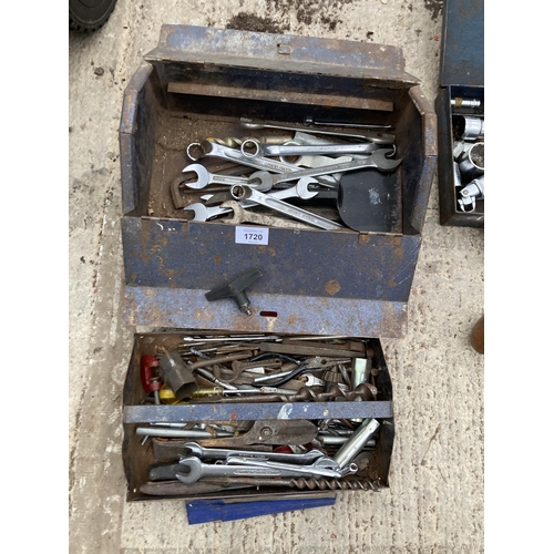 1720 - A METAL TOOL BOX WITH AN ASSORTMENT OF SPANNERS