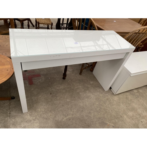 2691 - A WHITE MELAMINE SIDE TABLE WITH SINGLE DRAWER, 47.5